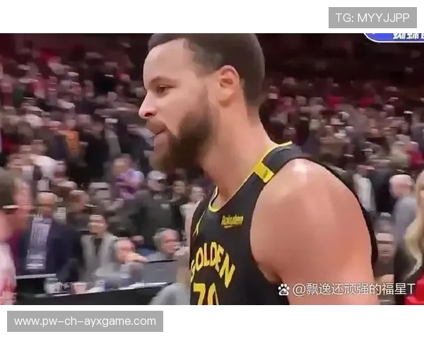 库里后撤步三分杀伤拉满